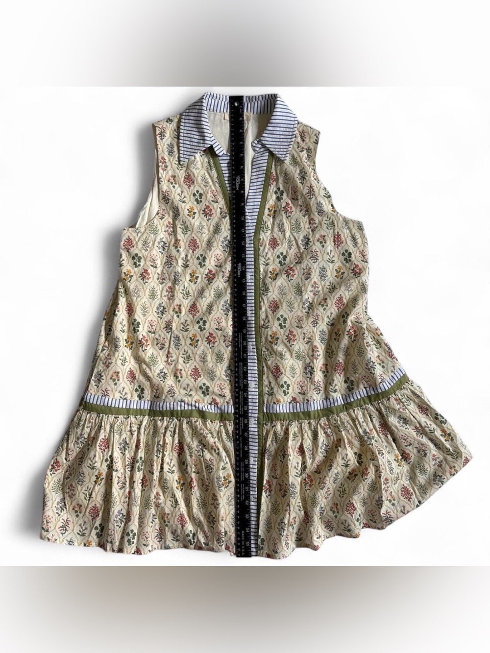 Entro Tiered Sleeveless Dress in Cream and Floral - Picture 7 of 7